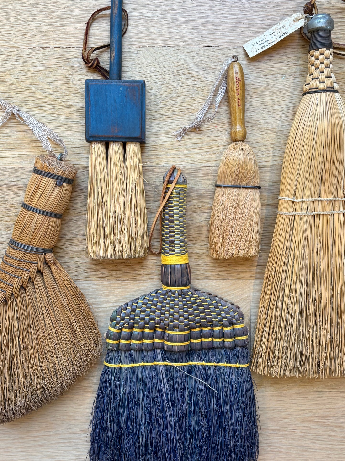 Vintage "Whisk" Hand Broom - Small Gorlee