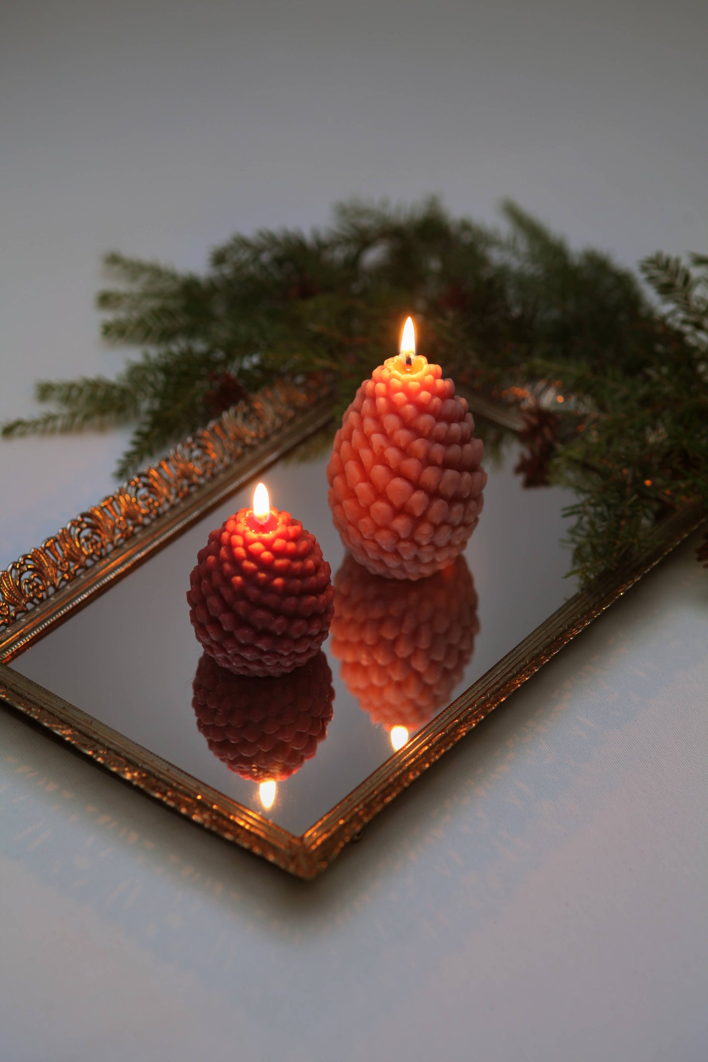 Mo&Co Home Sculpted Beeswax Pine Cones | Large: H: 4" x D: 2 3/4"
