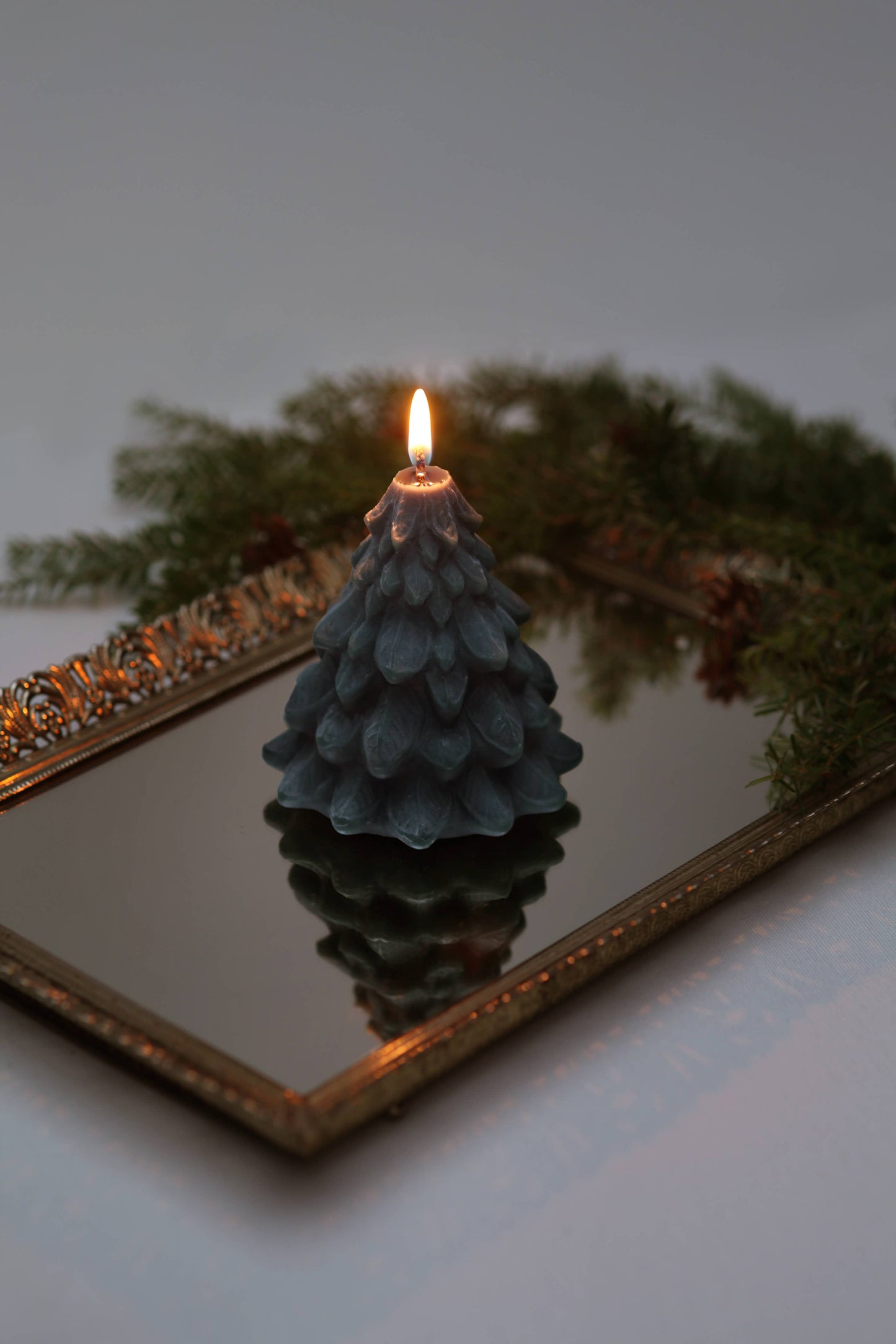 Mo&Co Home Sculpted Beeswax Tree | Small: H: 2 5/8" x Dia: 2 5/16"