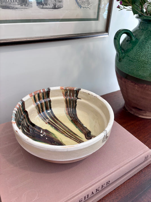 Hungarian Ceramic Bowl Marbleized Cream (Medium)