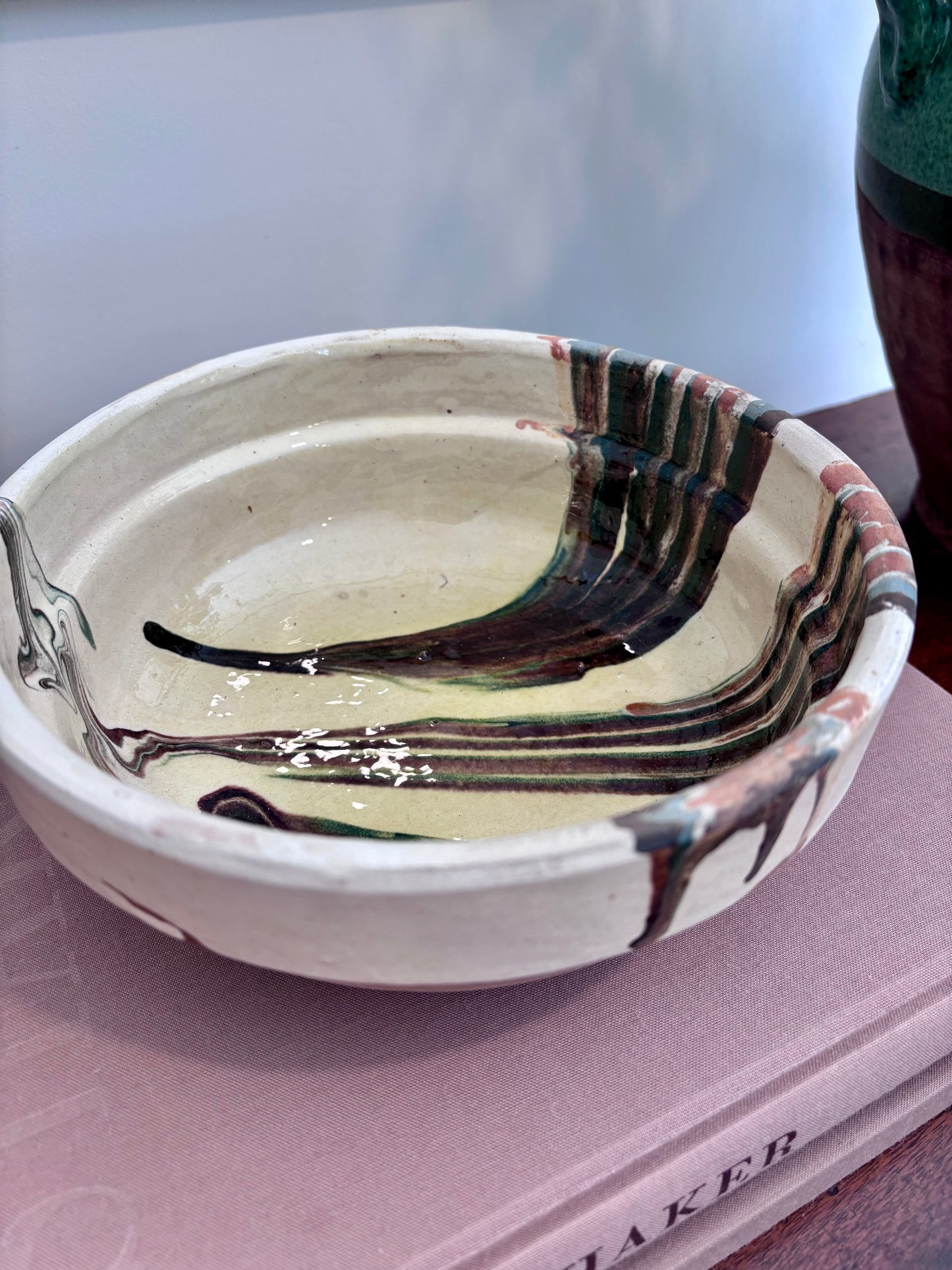 Hungarian Ceramic Bowl Marbleized Cream (Medium)
