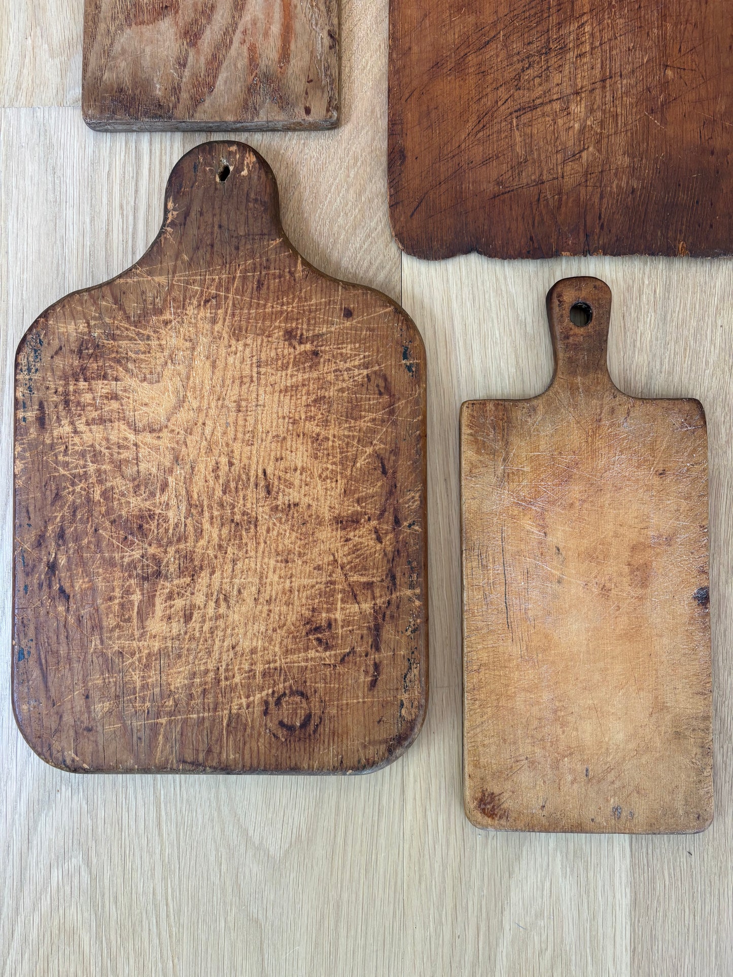 Petite Primitive Bread Cutting Board