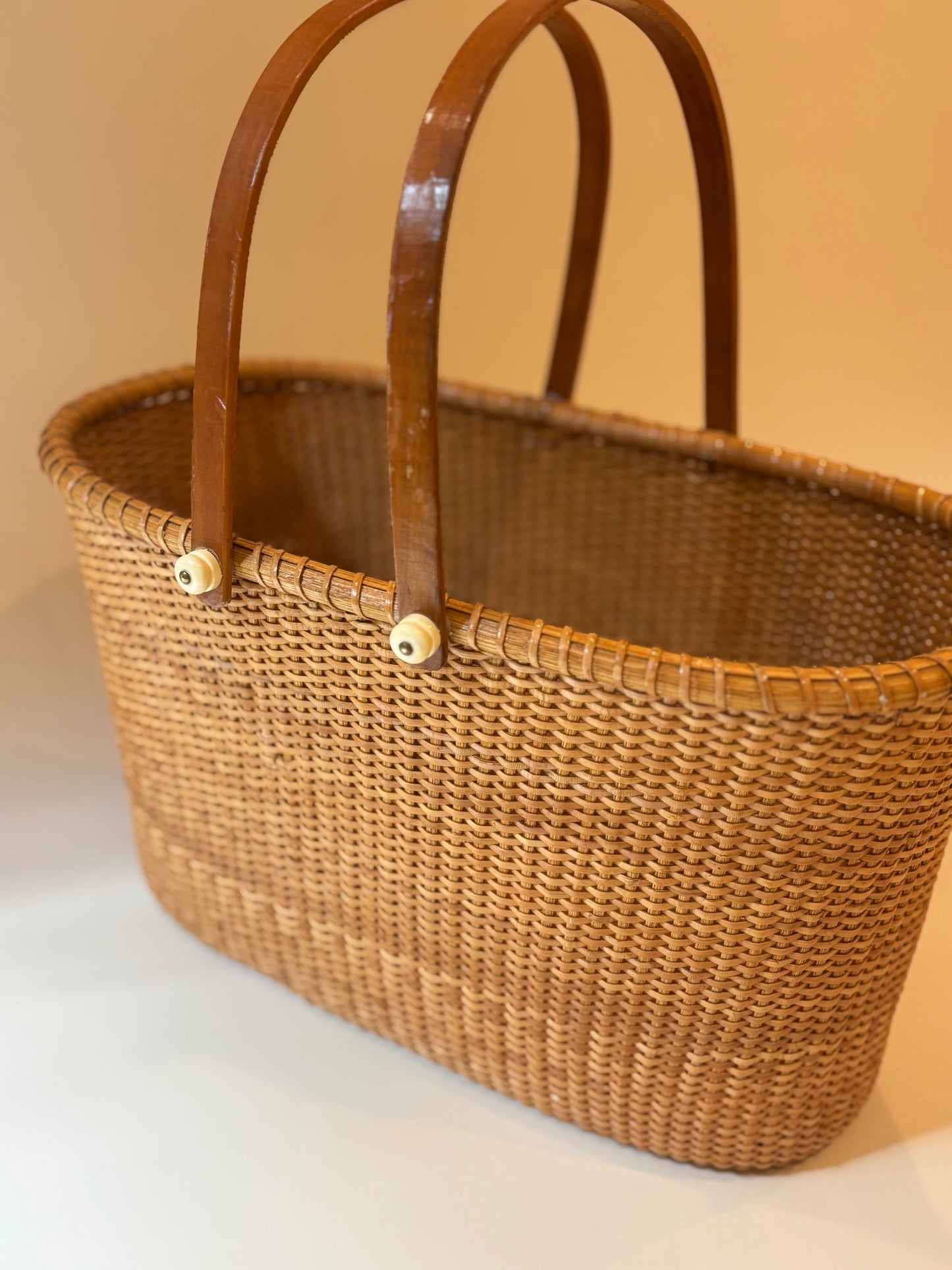 Vintage Nantucket Style Basket Bag