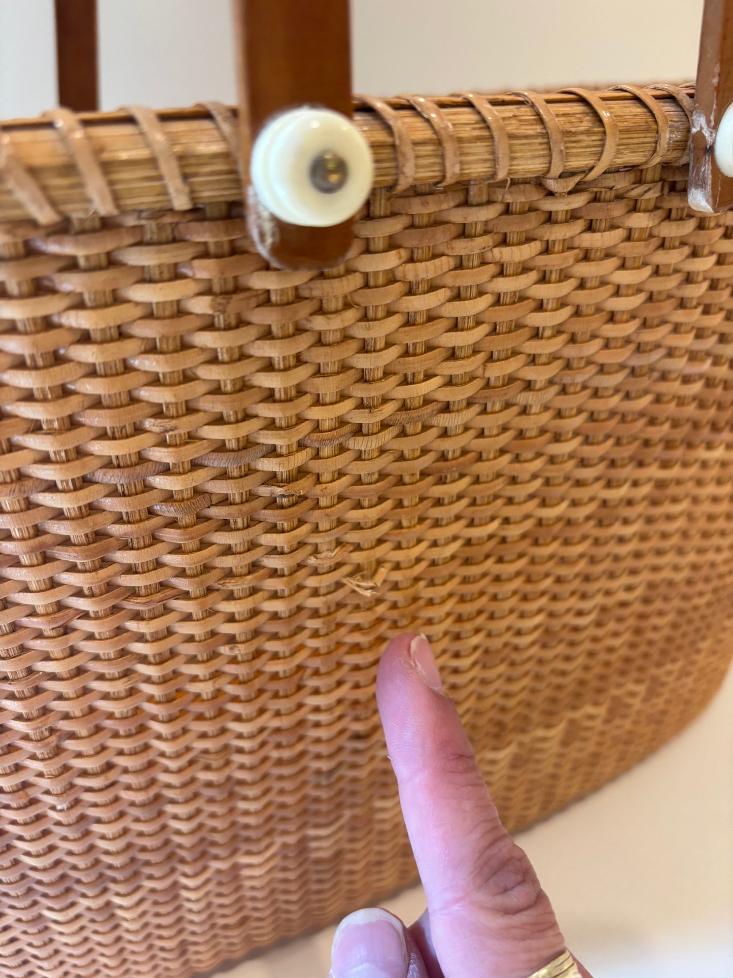 Vintage Nantucket Style Basket Bag