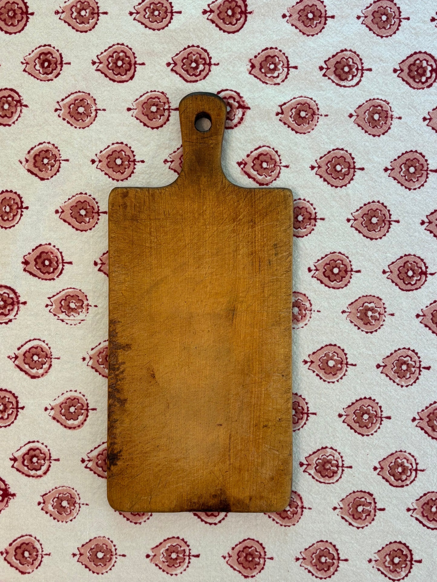 Petite Primitive Bread Cutting Board