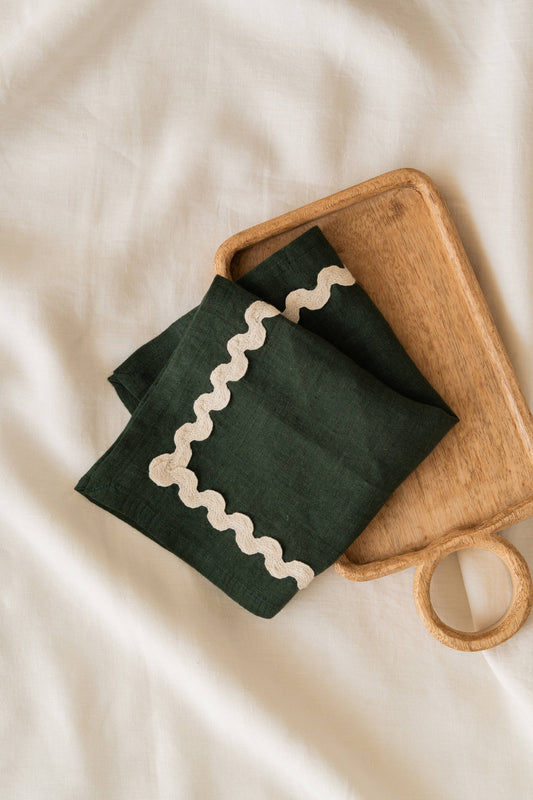 Linen Natural Lace Trim Green Napkin / Set of 2